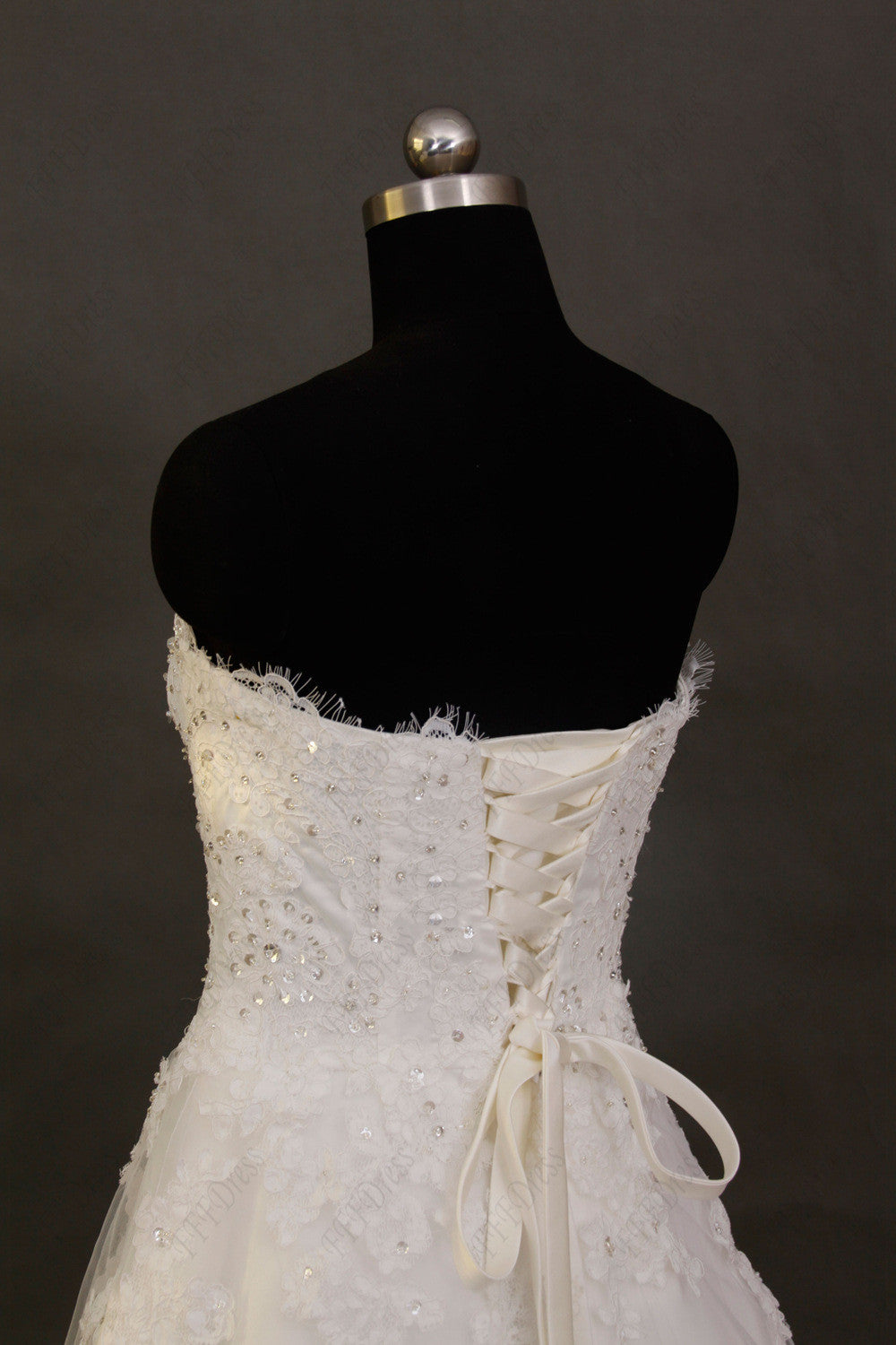 Scalloped lace mermaid wedding dresses
