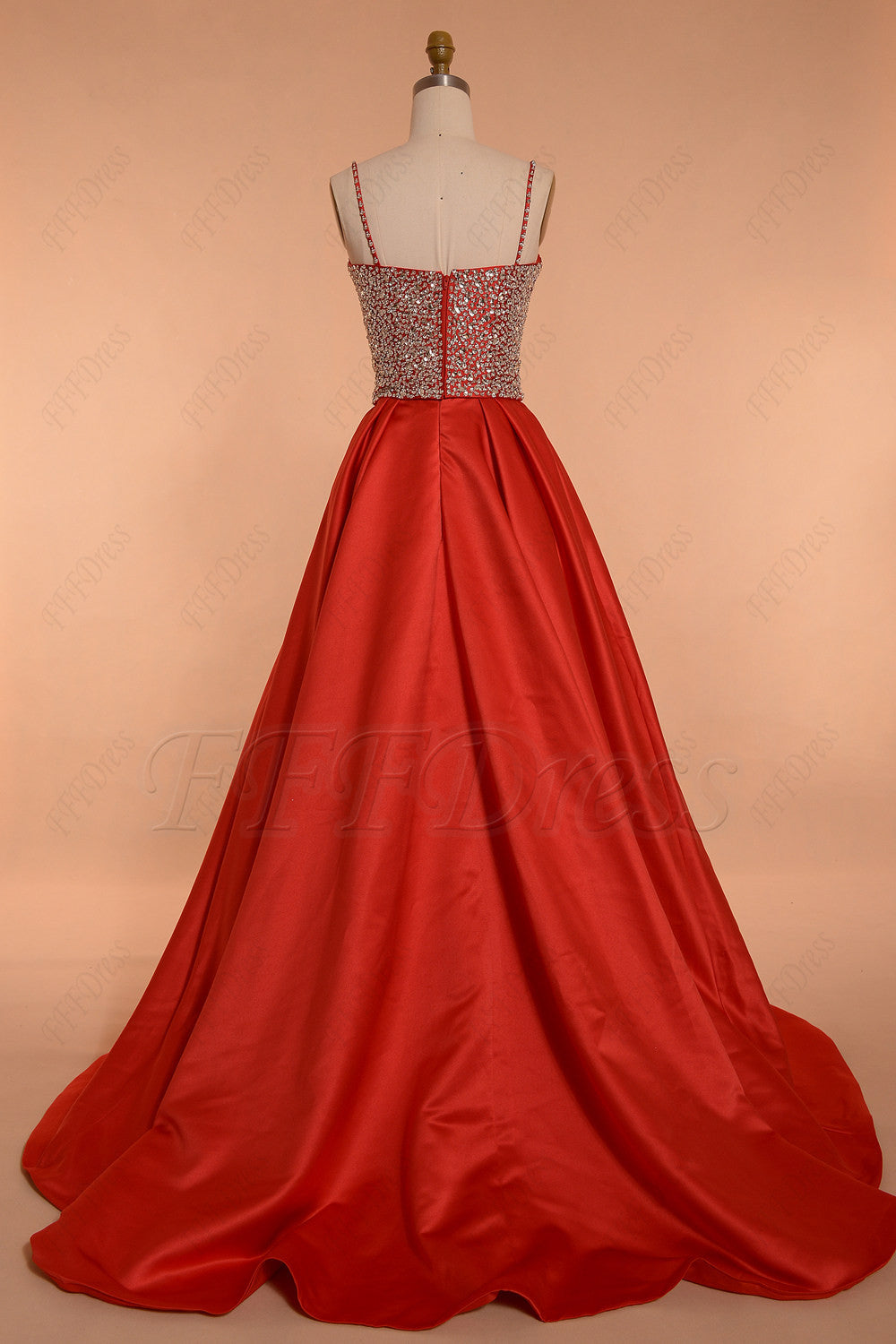 Crystal Beaded Red Ball Gown Prom Dresses Spaghetti Straps