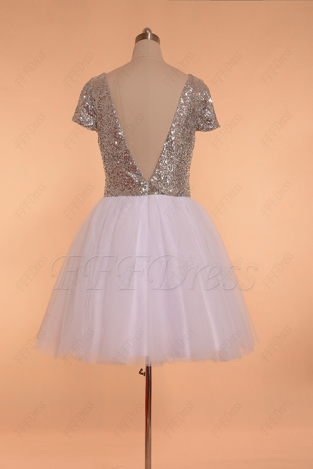 Silver sequins white backless short prom dress with sleeves