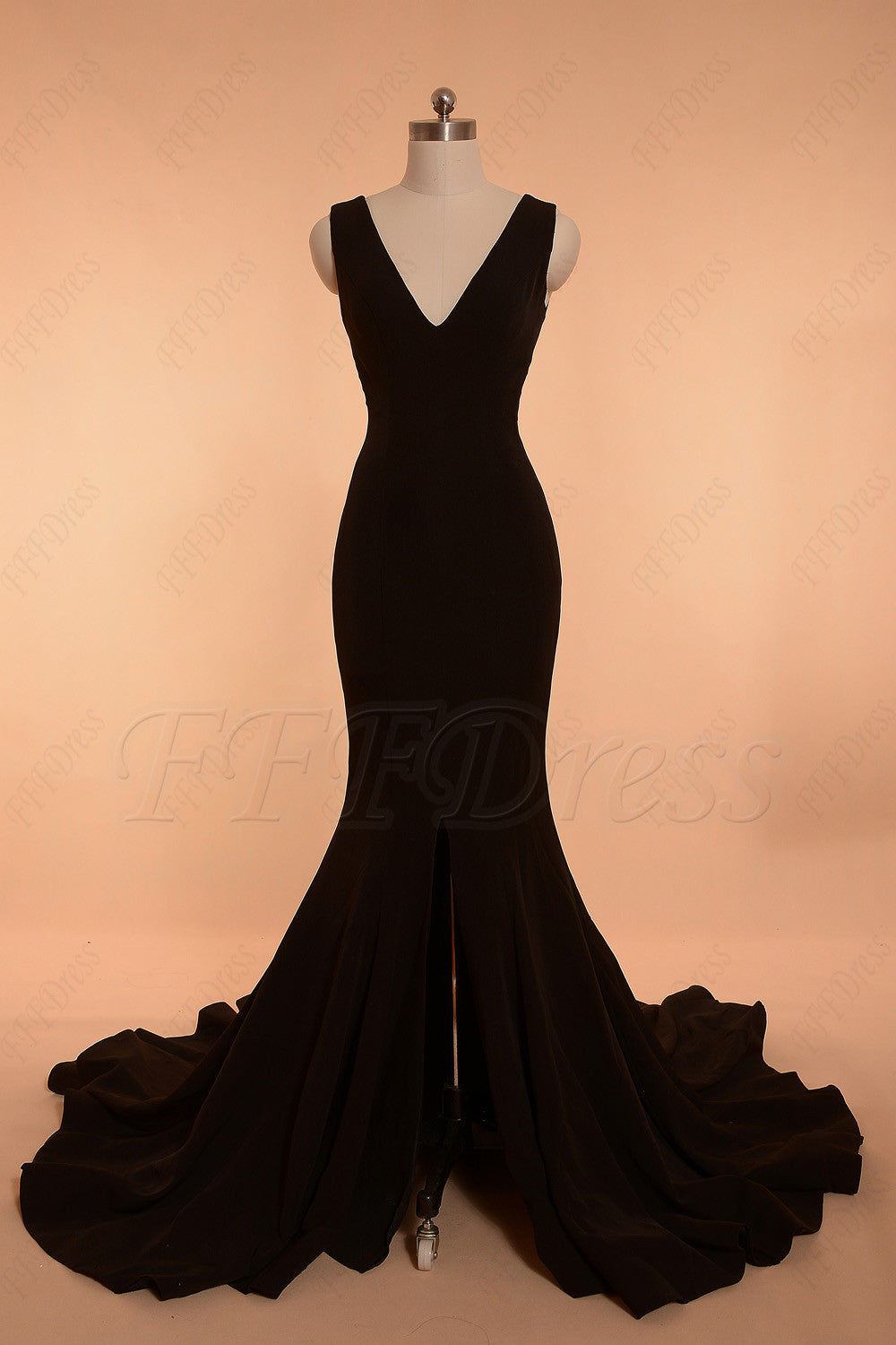 Black backless mermaid prom dress with slit