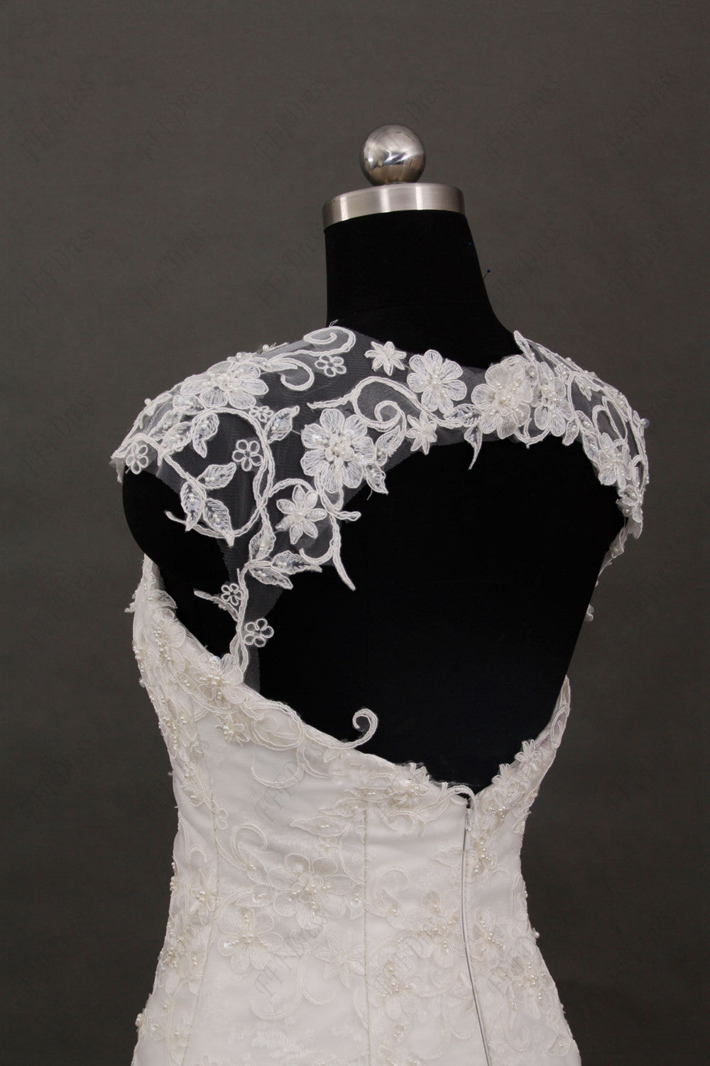 Mermaid lace wedding dress cap sleeves key hole back