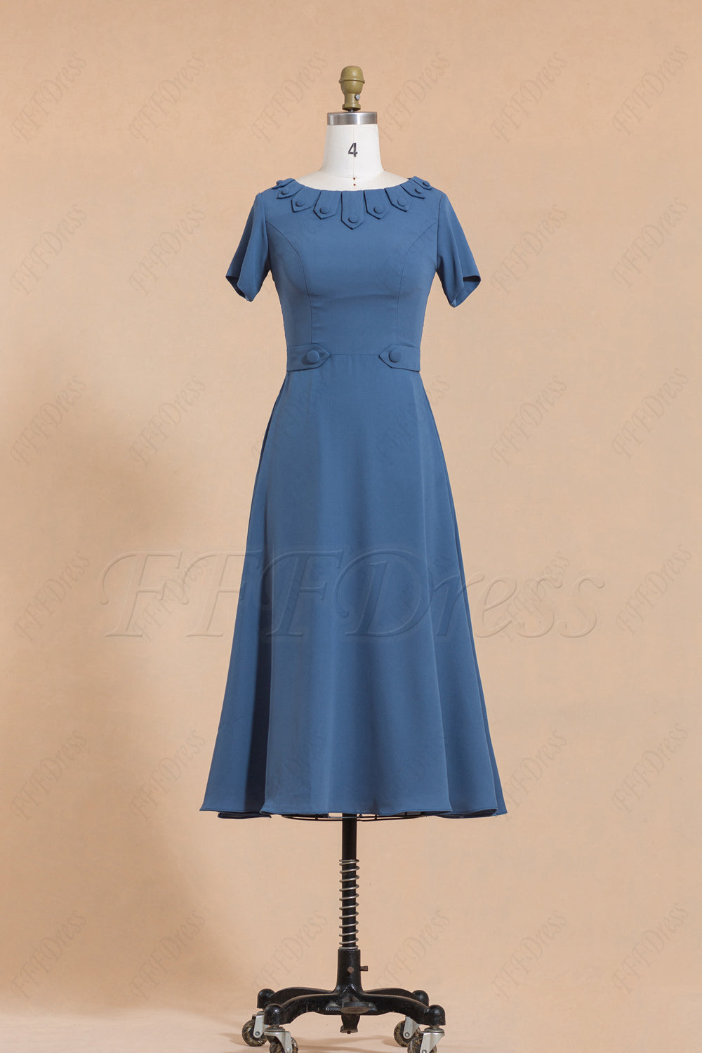 Modest Dusty Blue Midi Bridesmaid Dresses with Sleeves