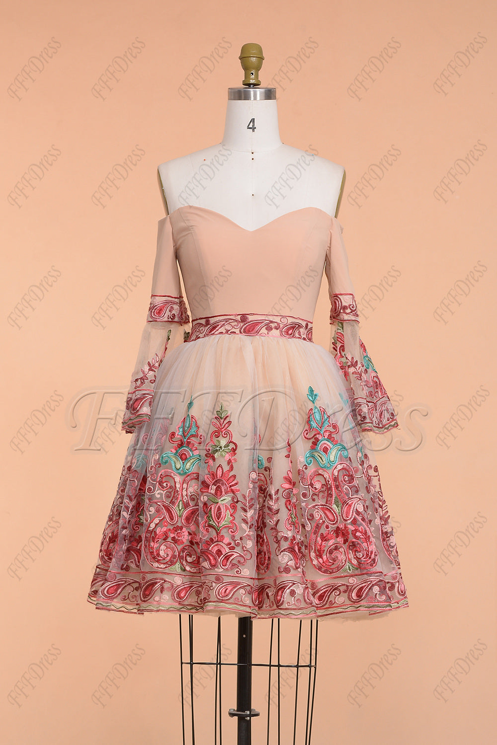 Floral Short Prom Dresses with Sleeves Homecoming Dresses