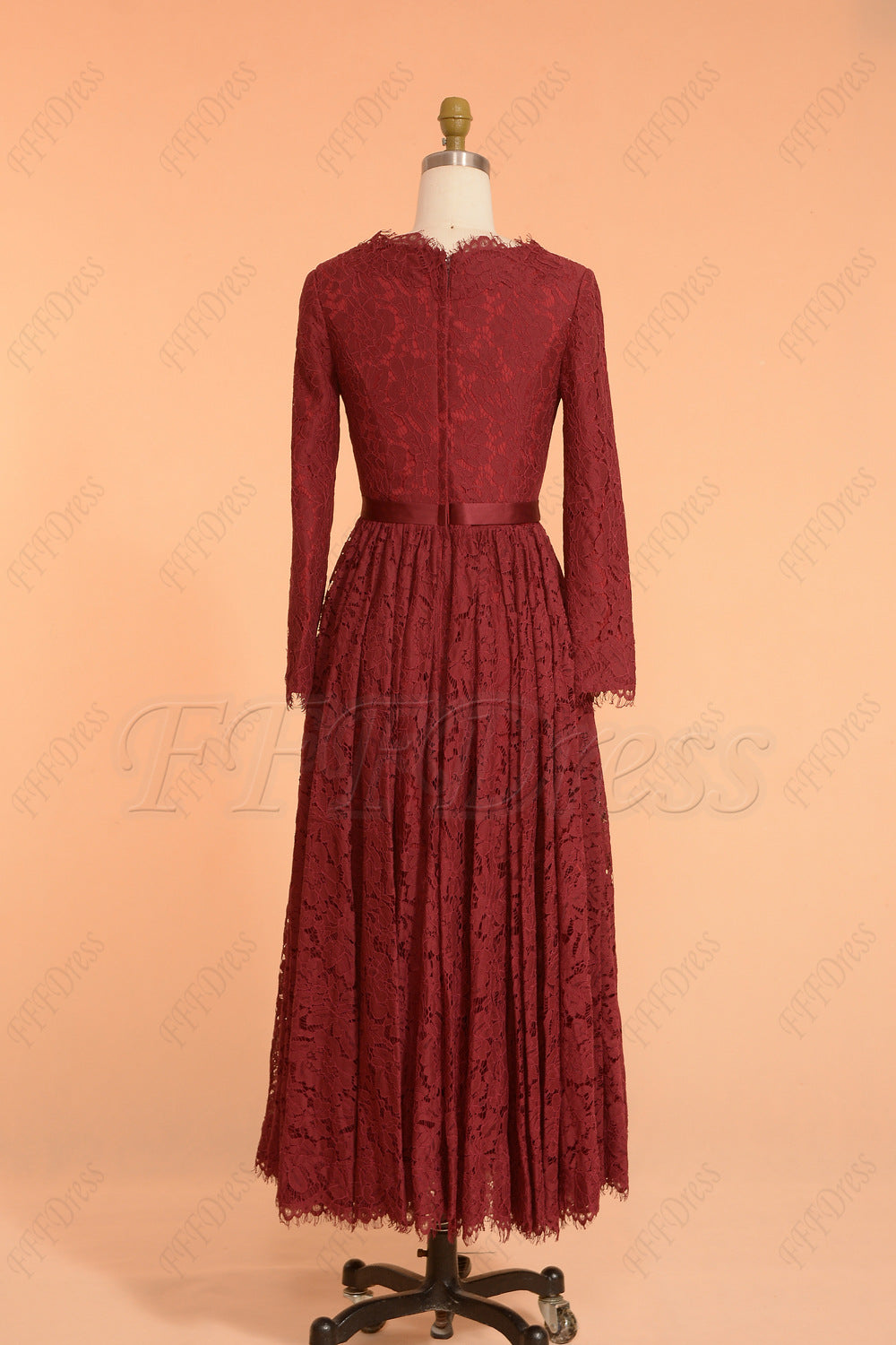 Burgundy Modest Bridesmaid Dresses Long Sleeves