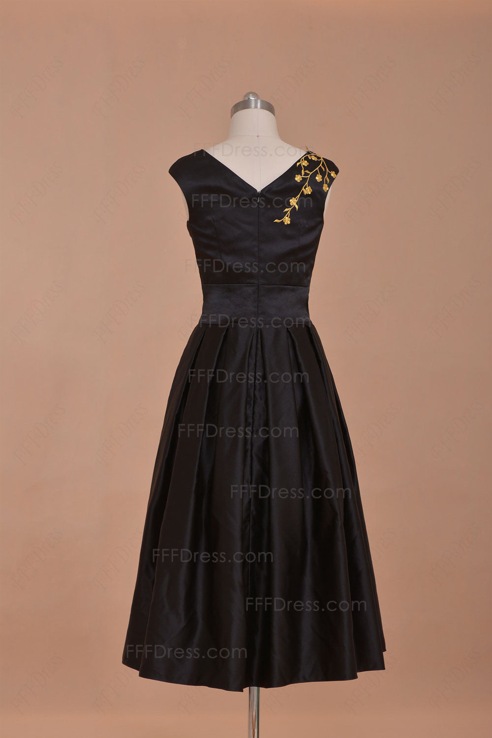 Modest black homecoming dress tea lengthn prom dress