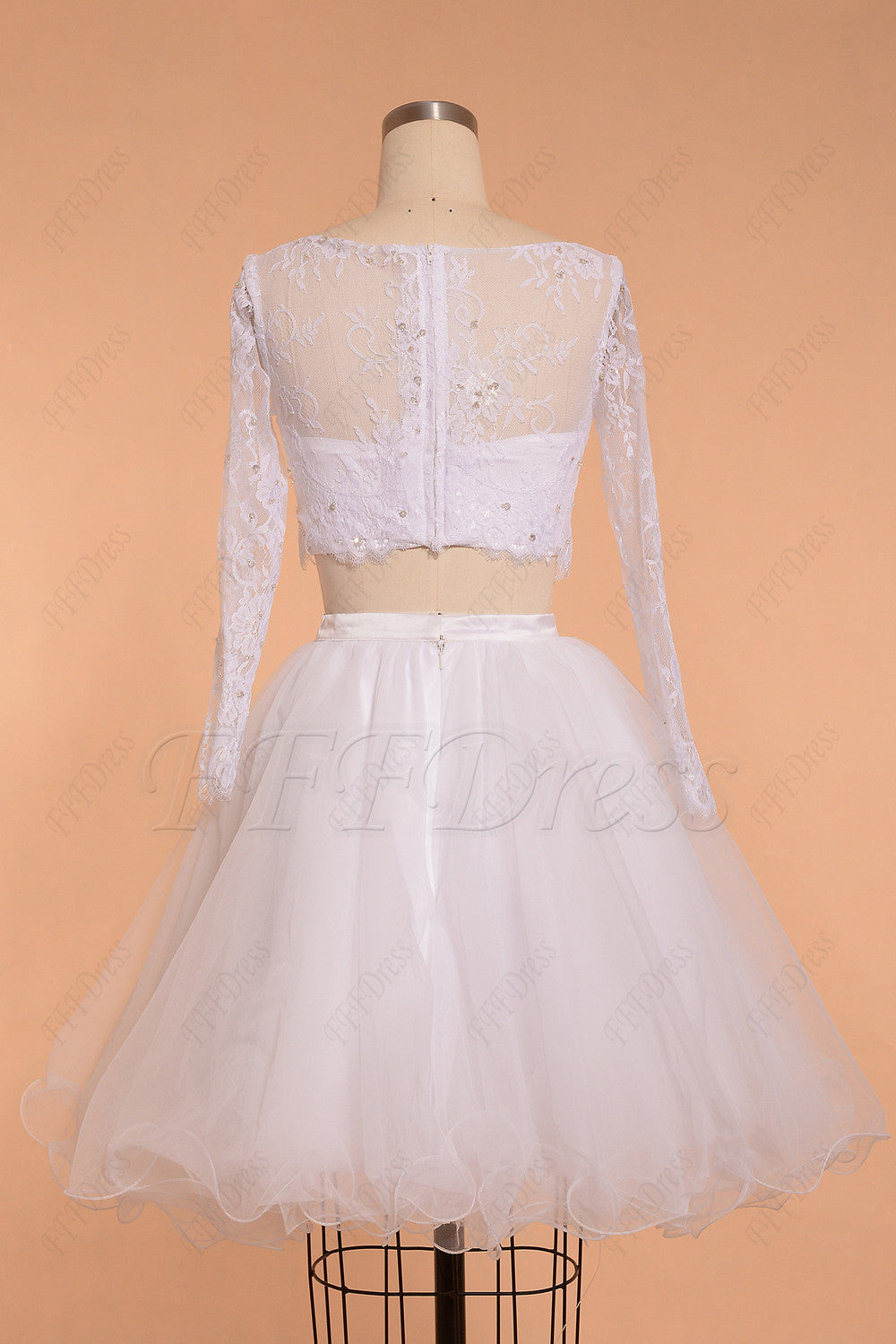 Two Piece Short Prom Dress White Long Sleeves Homecoming Dresses