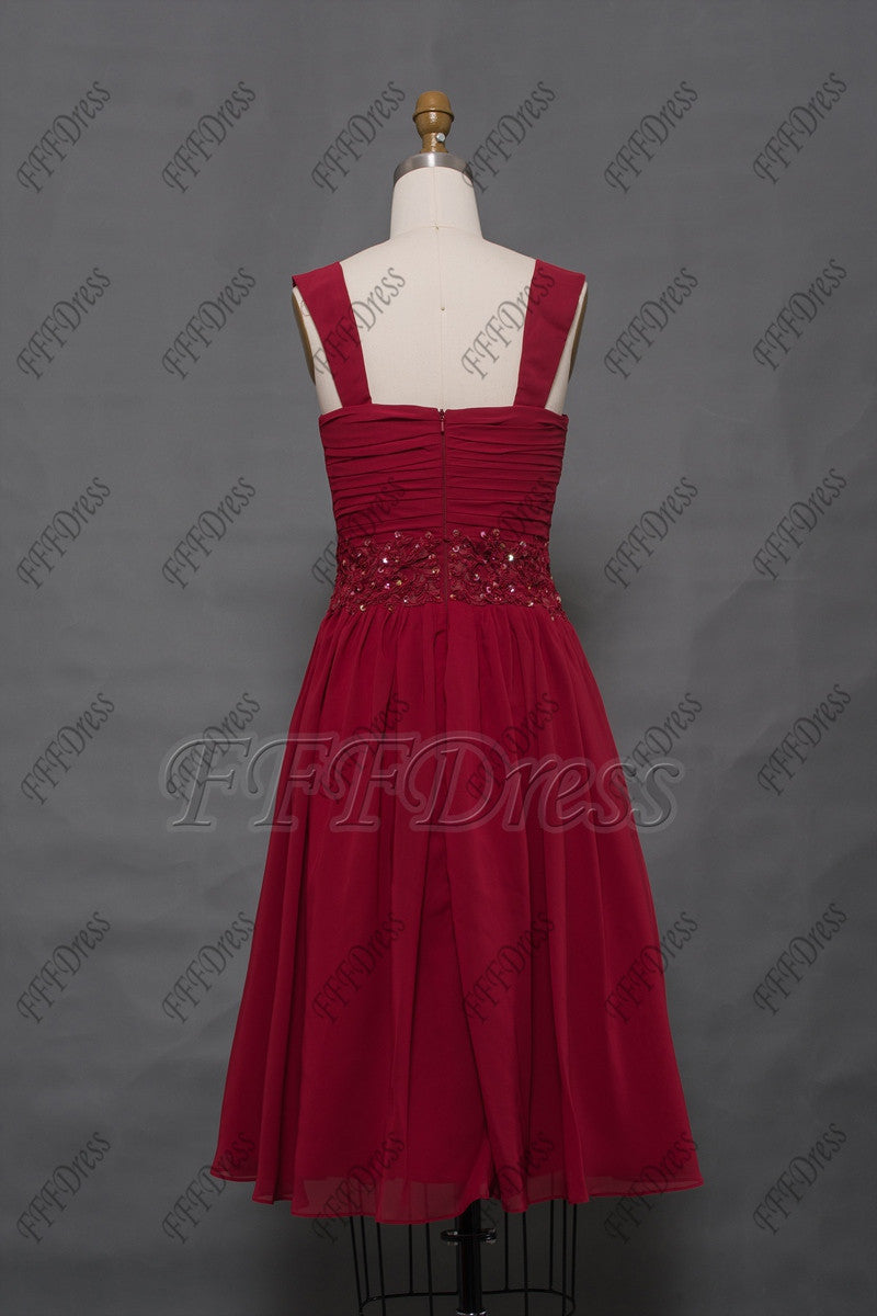 Short Burgundy bridesmaid dresses with straps