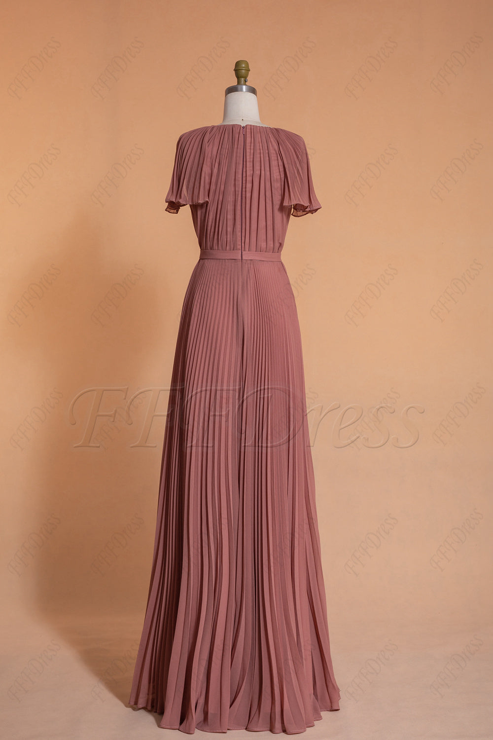 Modest pleating desert rose bridesmaid dresses short sleeves