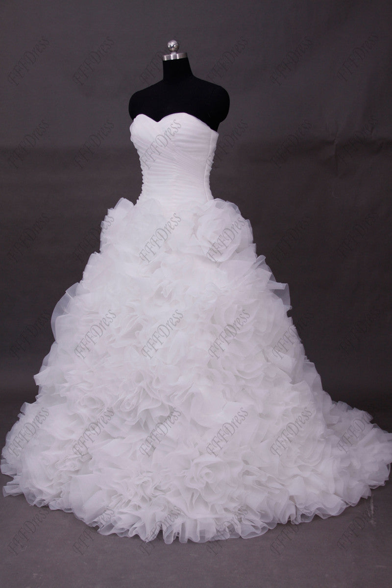 Sweetheart ball gown ruffles wedding dress