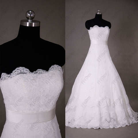 Scalloped lace Fitted A Line Wedding Dresses