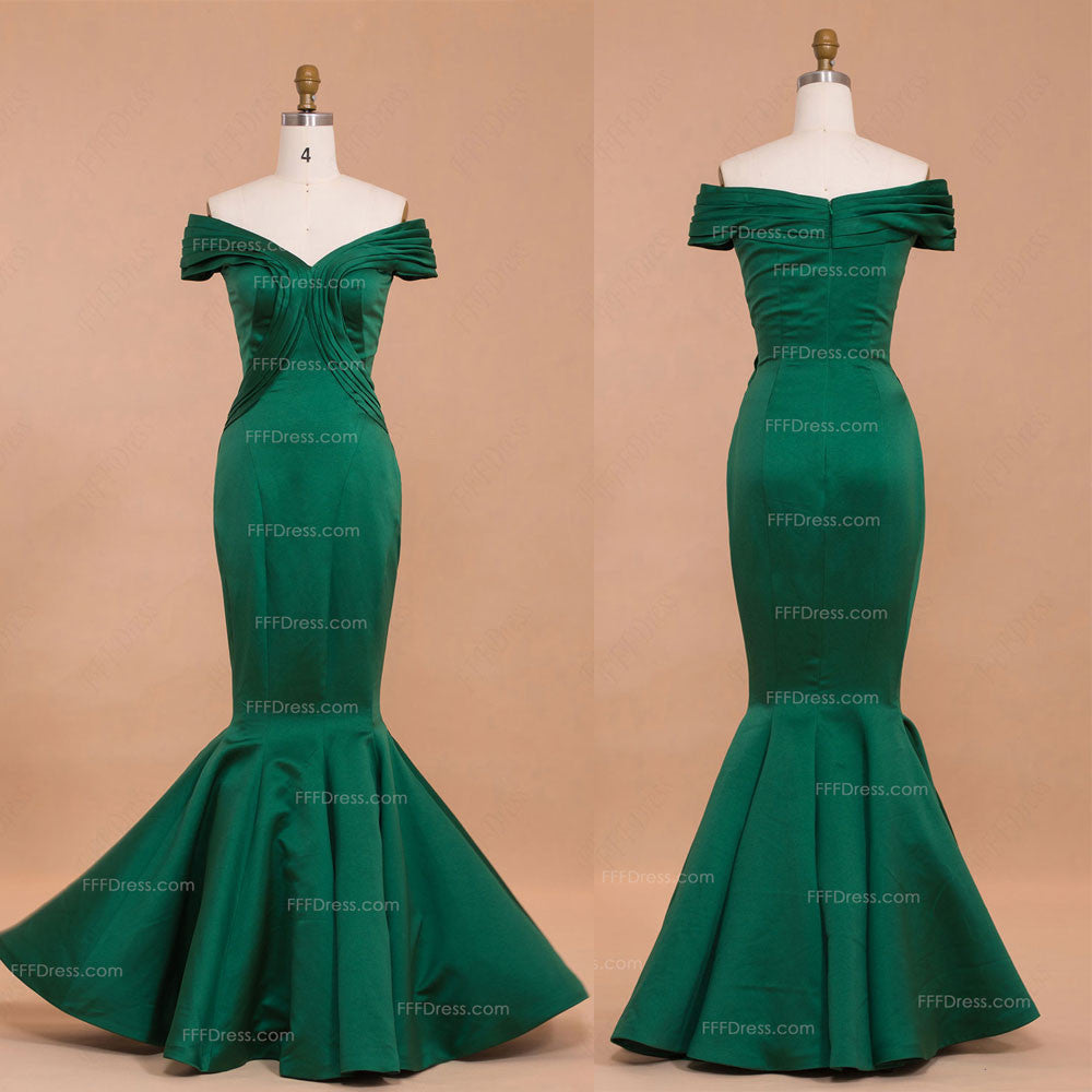 Mermaid emerald green off the shoulder prom dresses long